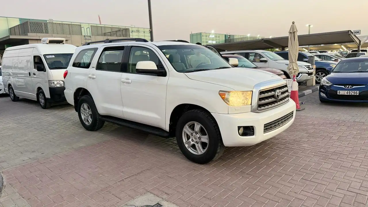 Toyota Sequoia 2015