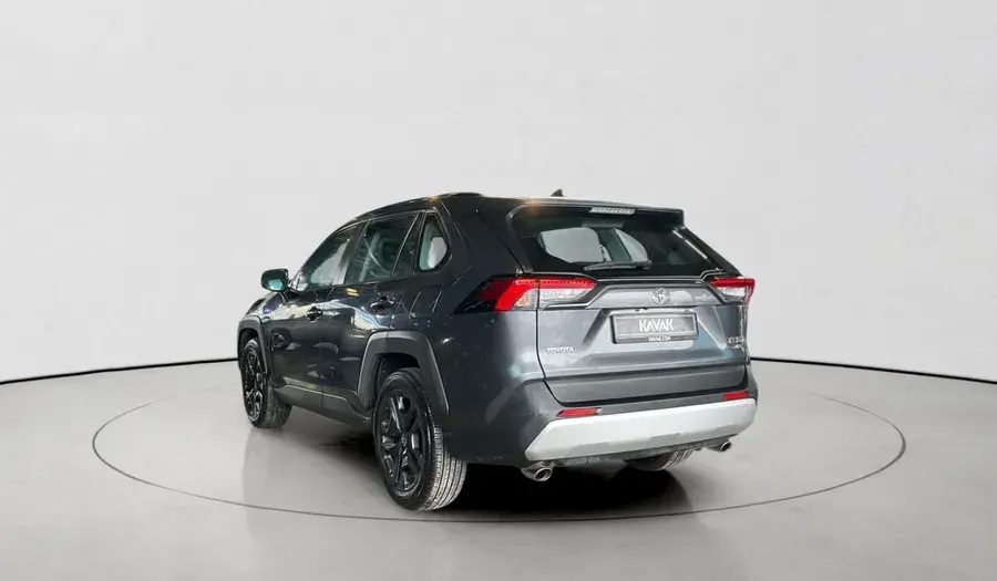 تويوتا راف ٤ 2022 2.5L