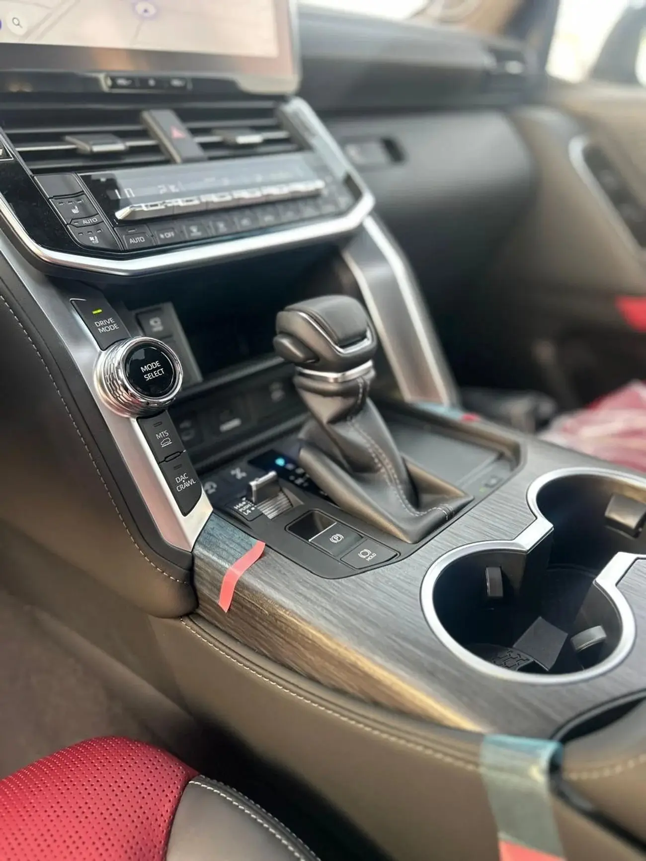 تويوتا لاند كروزر 2025 3.5L