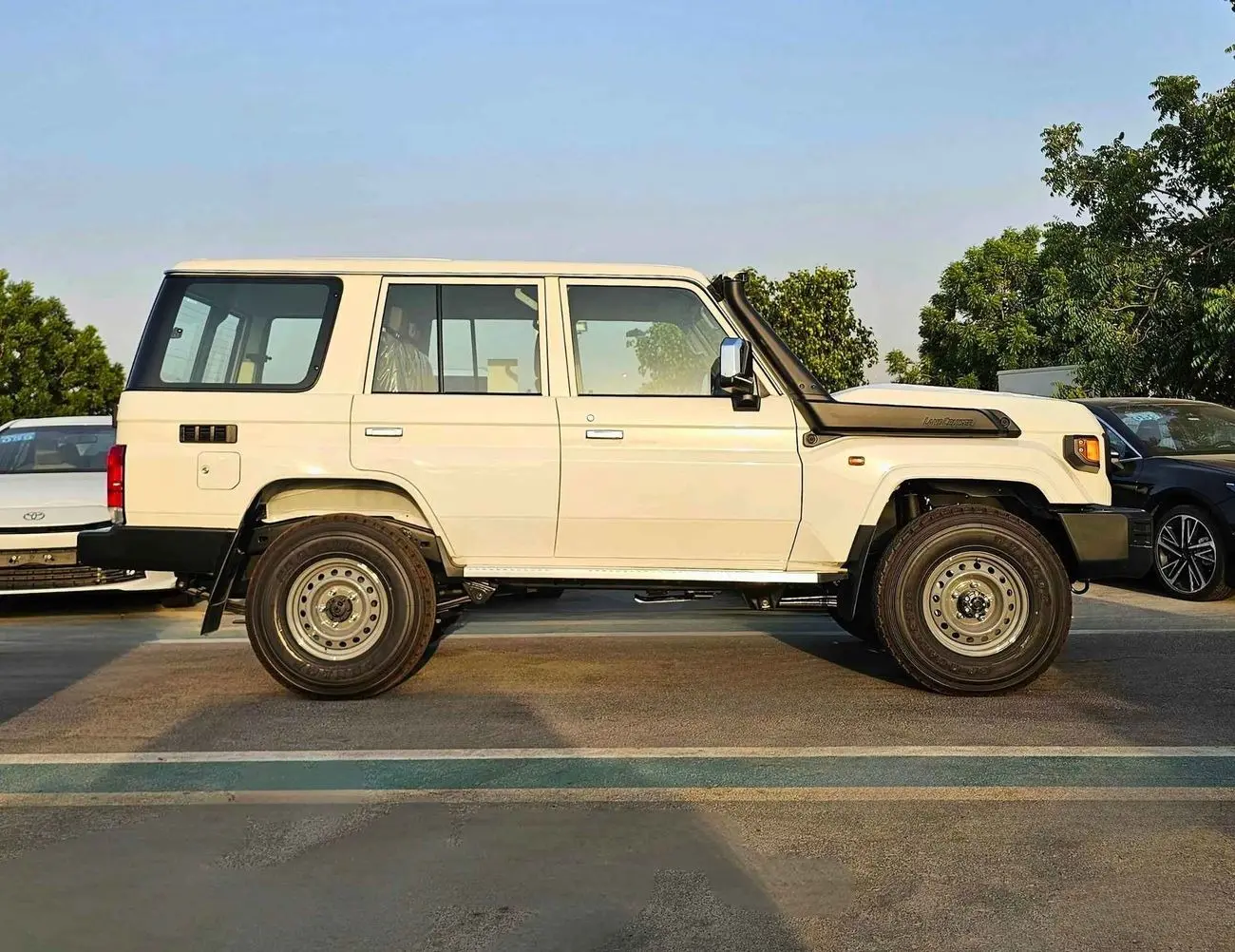 Toyota Land Cruiser 70 2025 2.8L