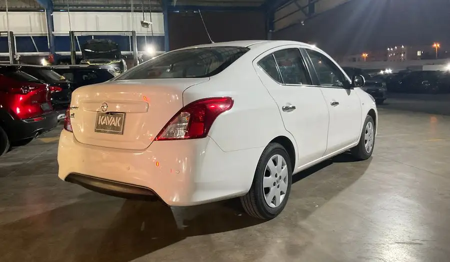 نيسان صني 2023 undefinedL