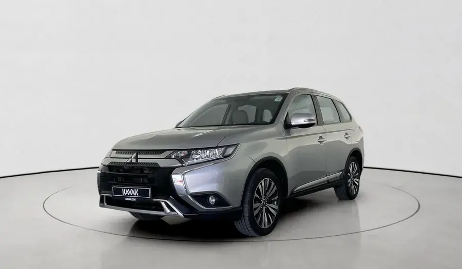 Mitsubishi Outlander 2022 2.4L