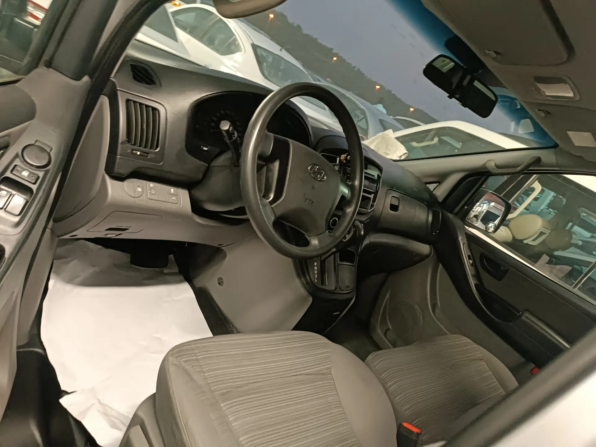 Hyundai H1 2019 2.4L