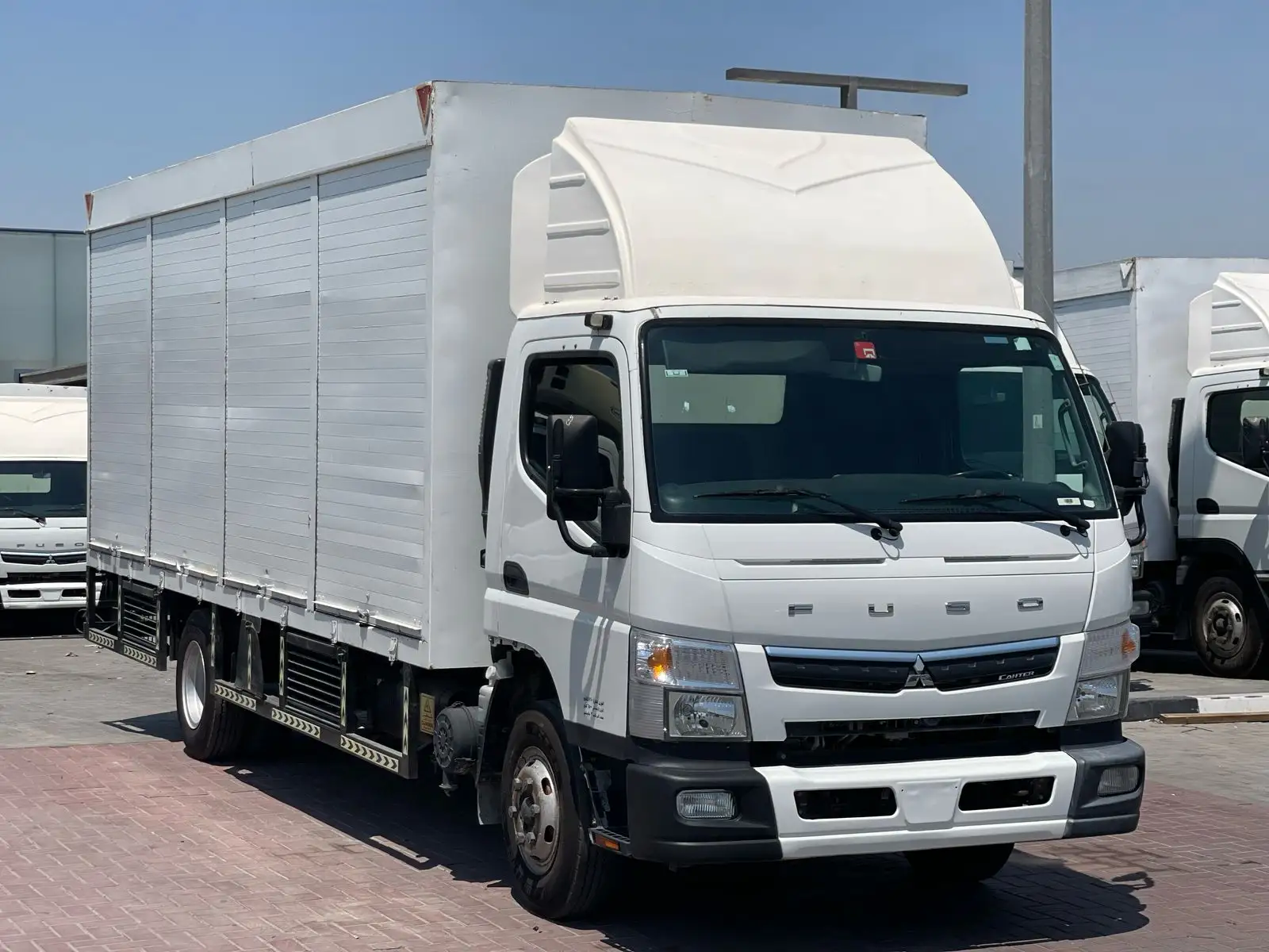 Mitsubishi Canter 2019