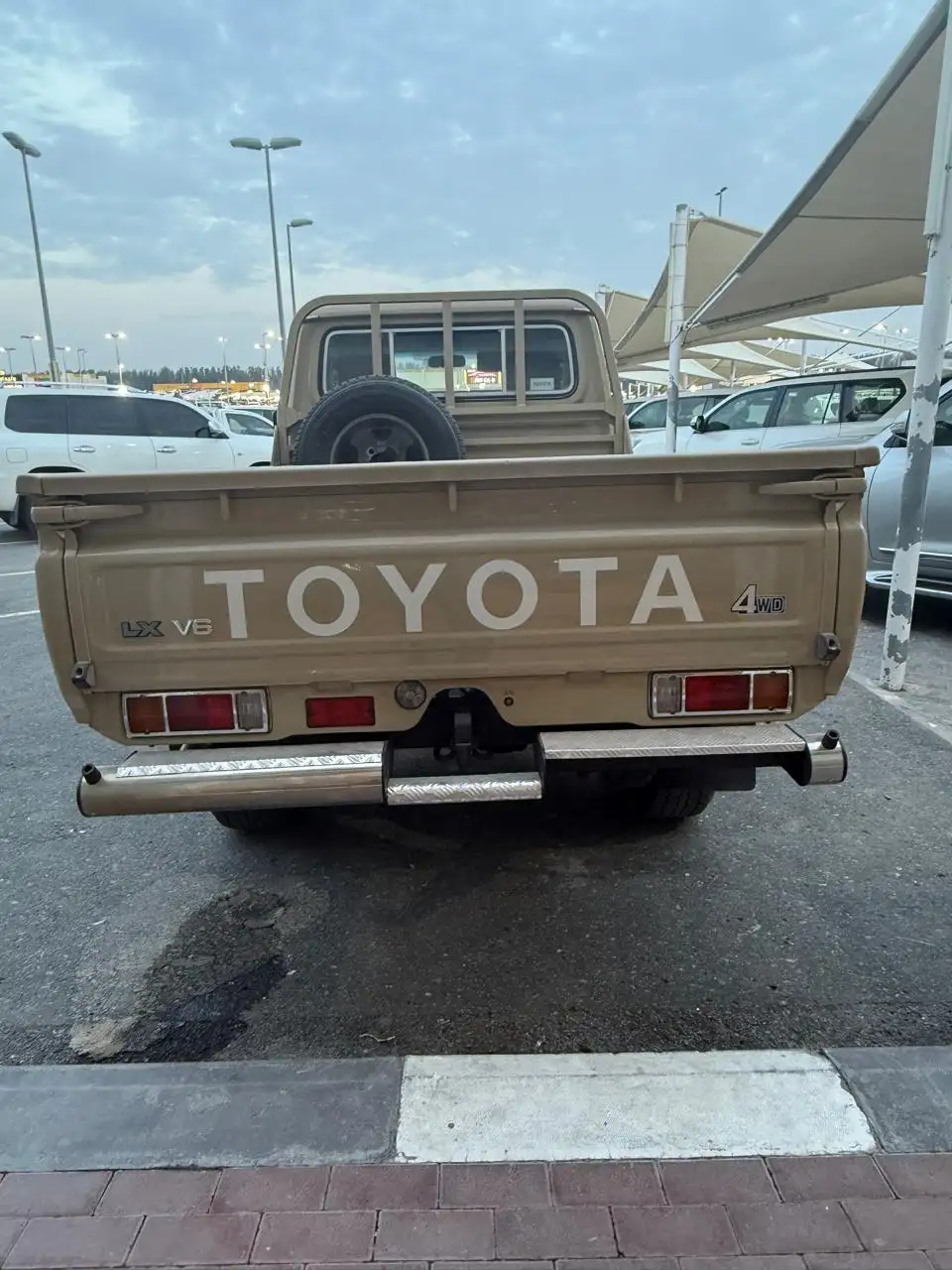 Toyota Land Cruiser Pick Up 2024 4.6CC