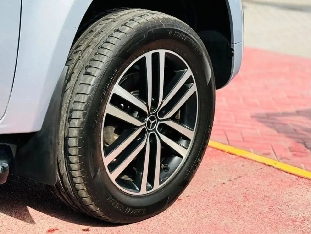 Mercedes Benz X Class 2017 2.2L