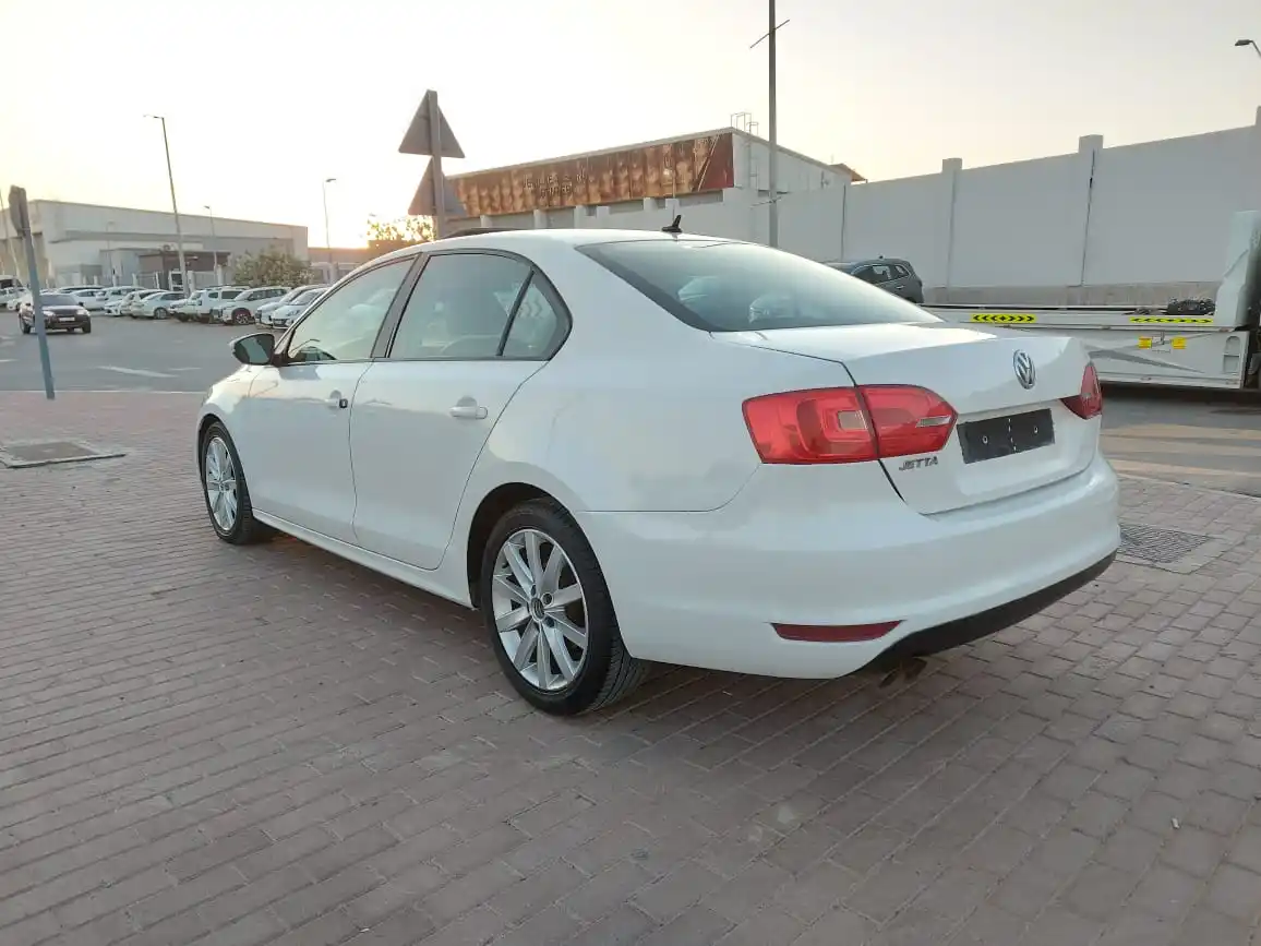 Volkswagen Jetta 2012 2000L
