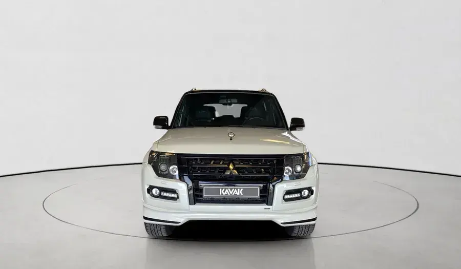 Mitsubishi Pajero 2020