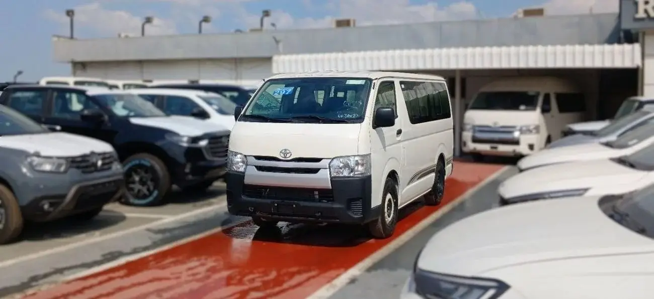 Toyota Hiace 2024 2.5L