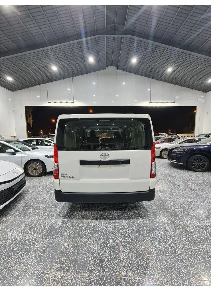 Toyota Hiace 2026 2.7L