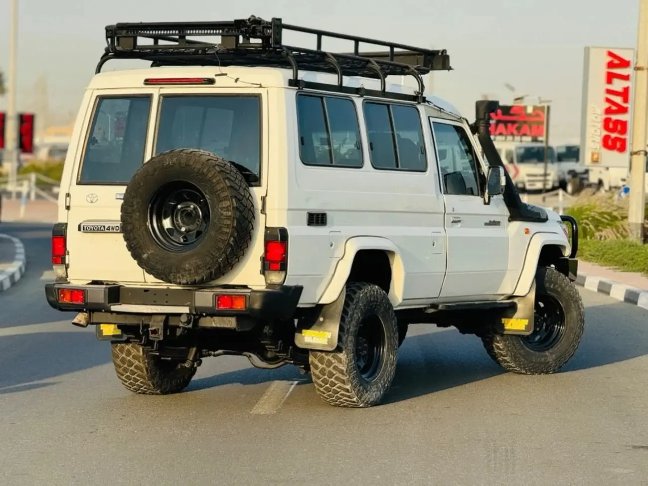 Toyota Land Cruiser 70 2016 4.5L