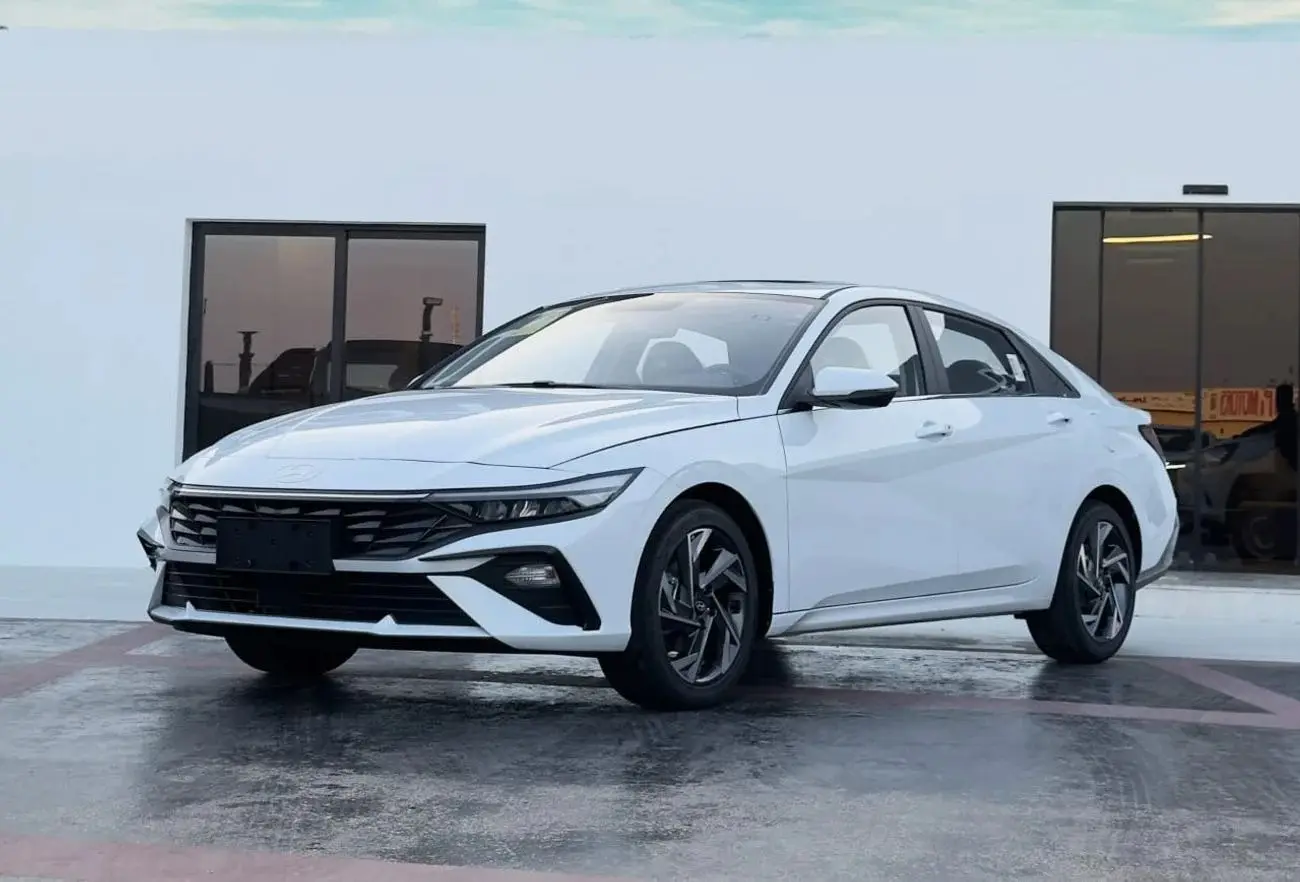 هيونداي إلانترا 2025 1.5L