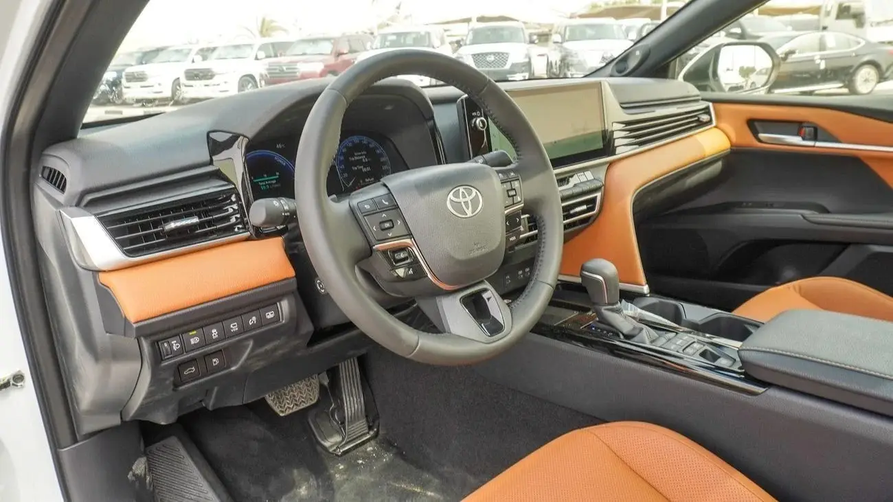 Toyota Camry HEV 2025 2.5L