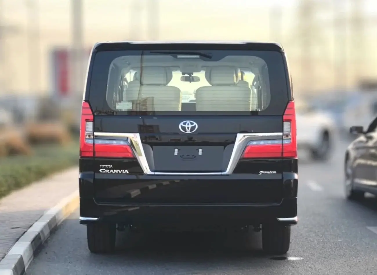 Toyota Granvia 2025 3.5L