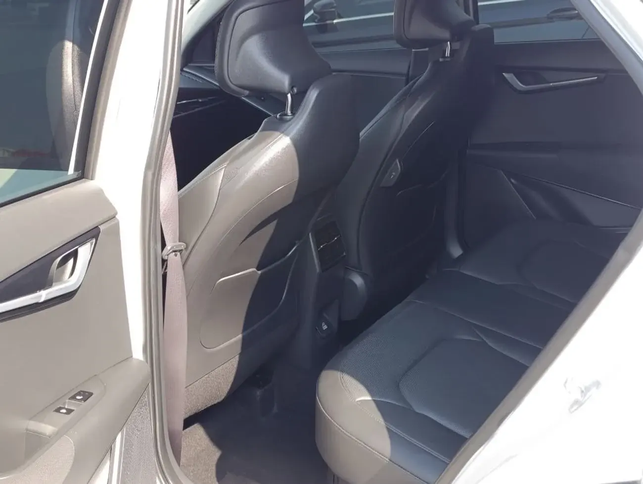 كيا نيرو 2024 1.6L