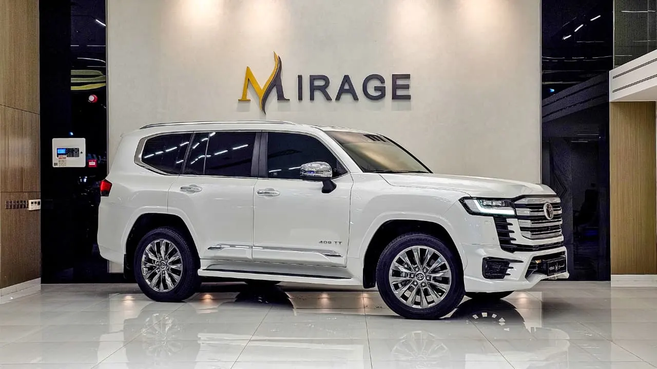 تويوتا لاند كروزر 2025