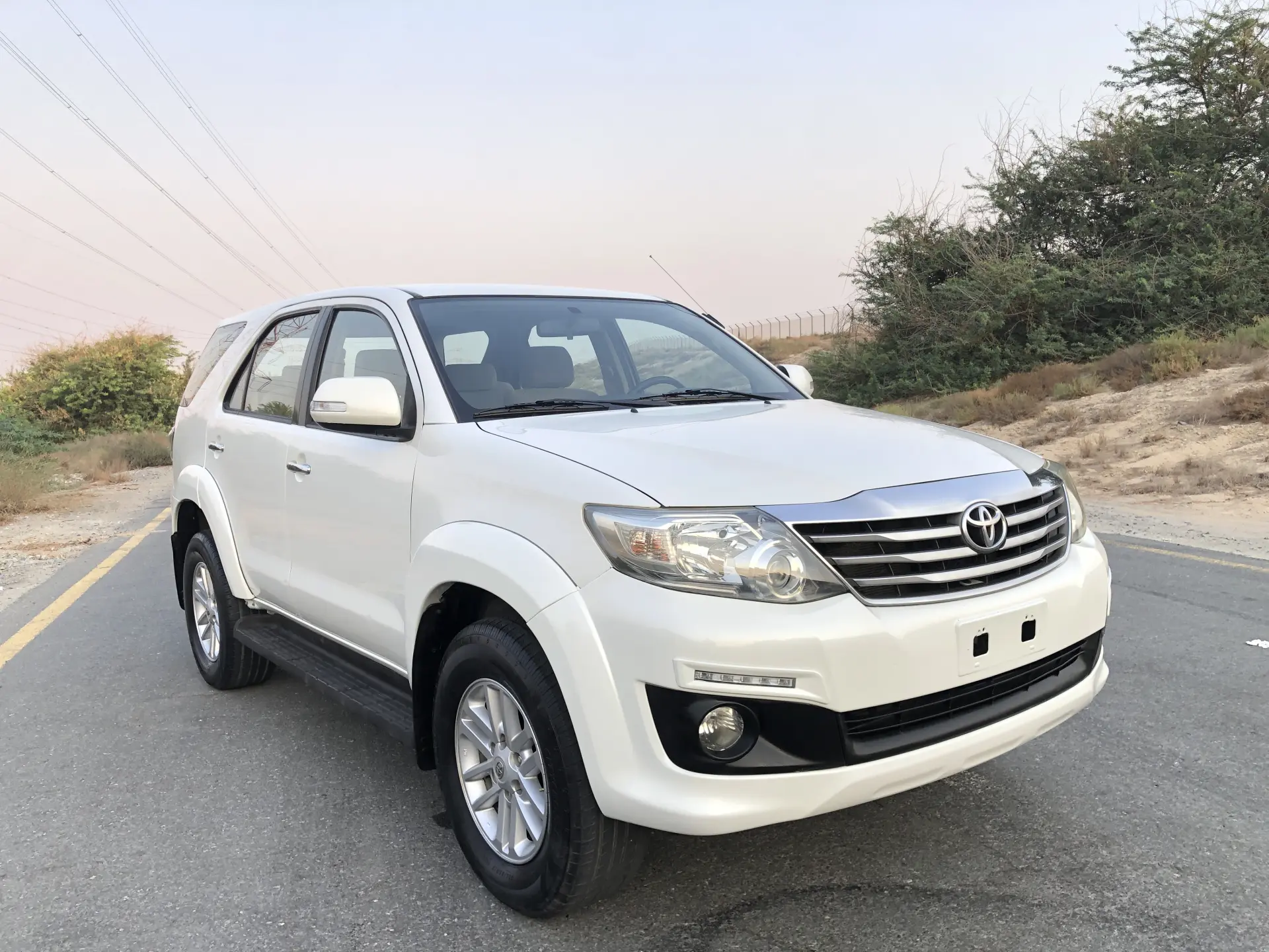 تويوتا فورتونر 2015