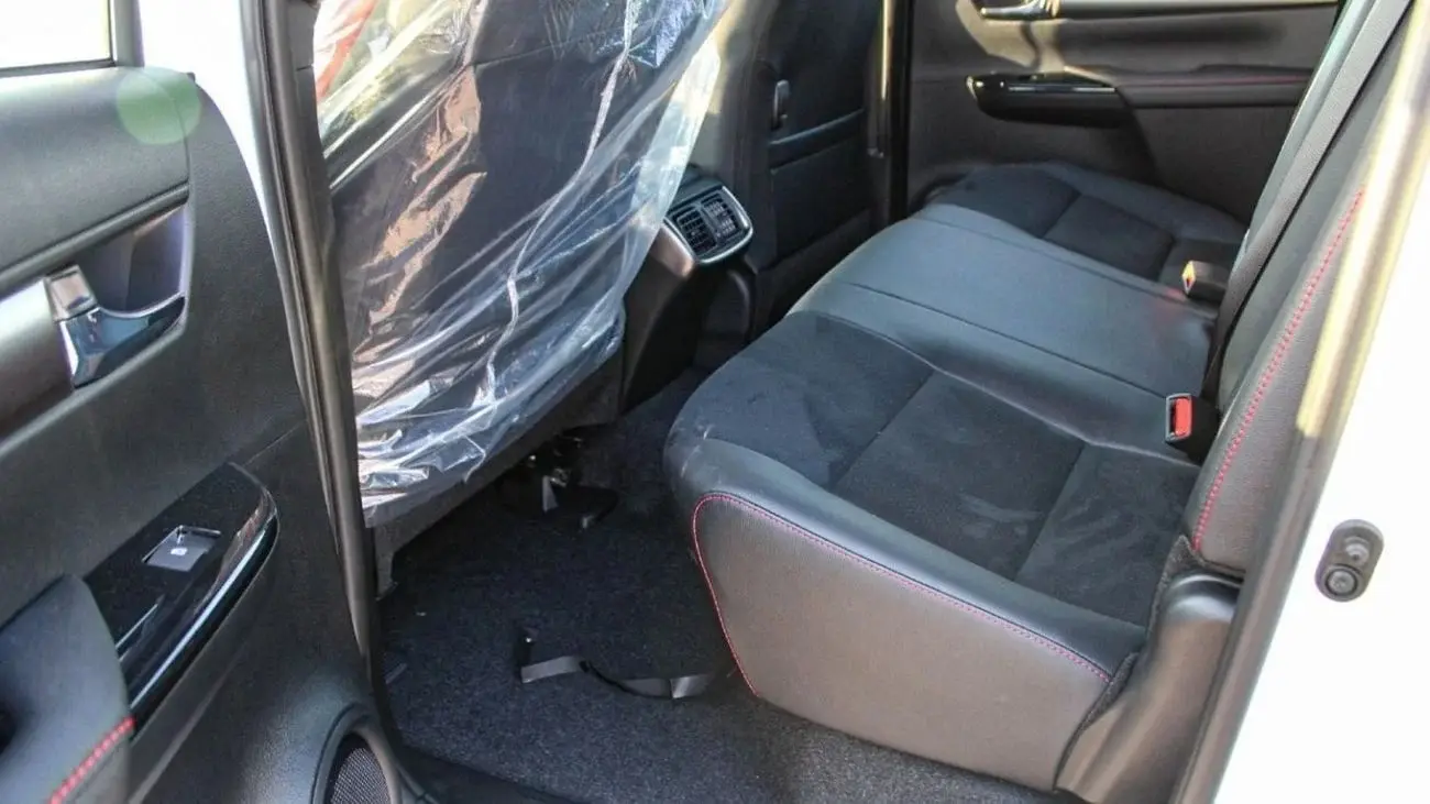 تويوتا هيلوكس 2025 4L