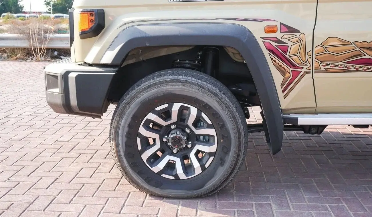 Toyota Land Cruiser Pick Up 2025 4L