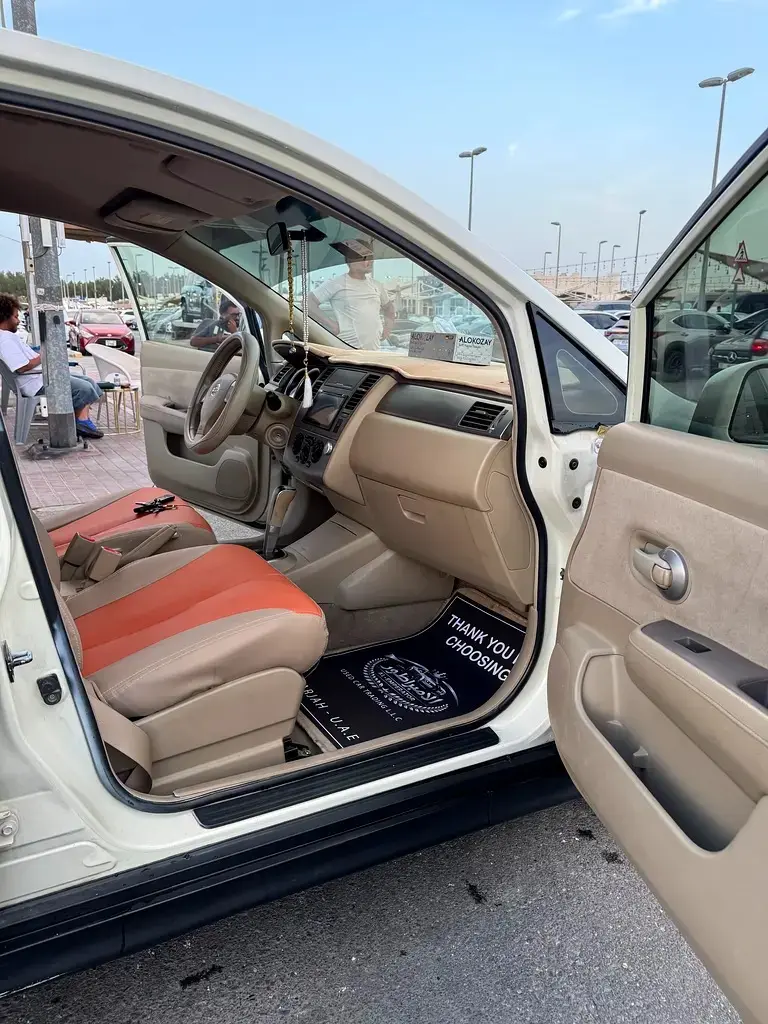 Nissan Tiida 2009