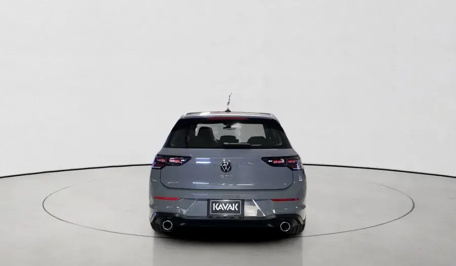 Volkswagen Golf 2025
