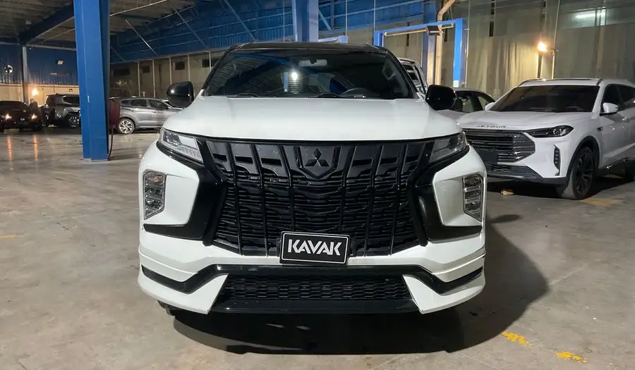 ميتسوبيشي مونتيرو 2022 3L