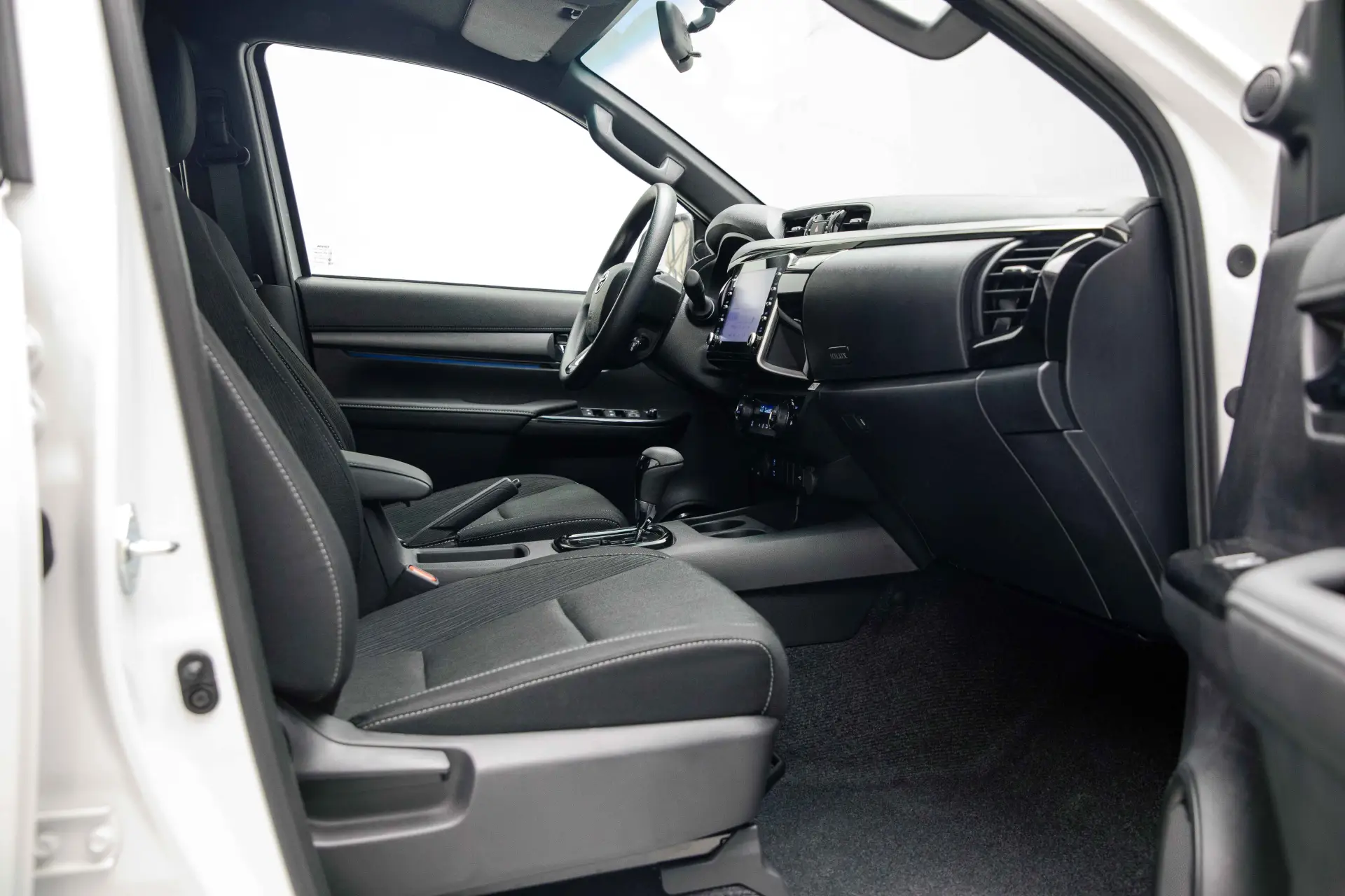 تويوتا هيلوكس 2026 4L