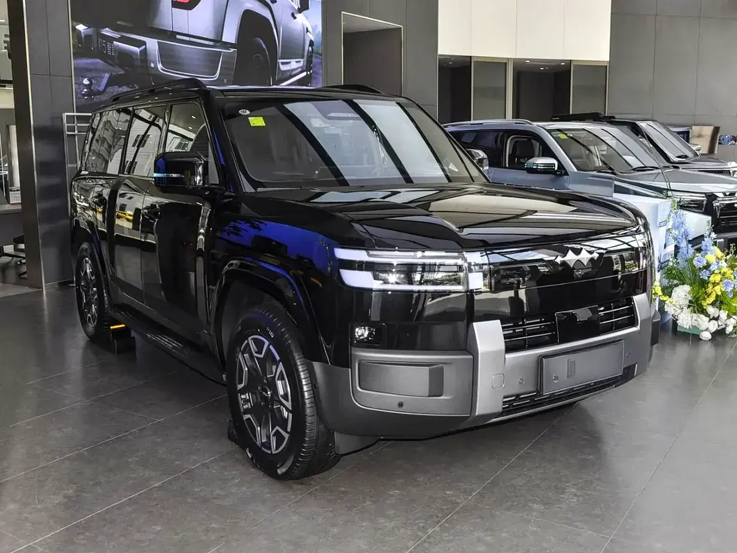 ليوبارد 7 2025