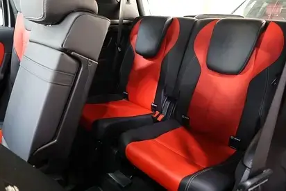 Mercedes Benz GLB Class 2025