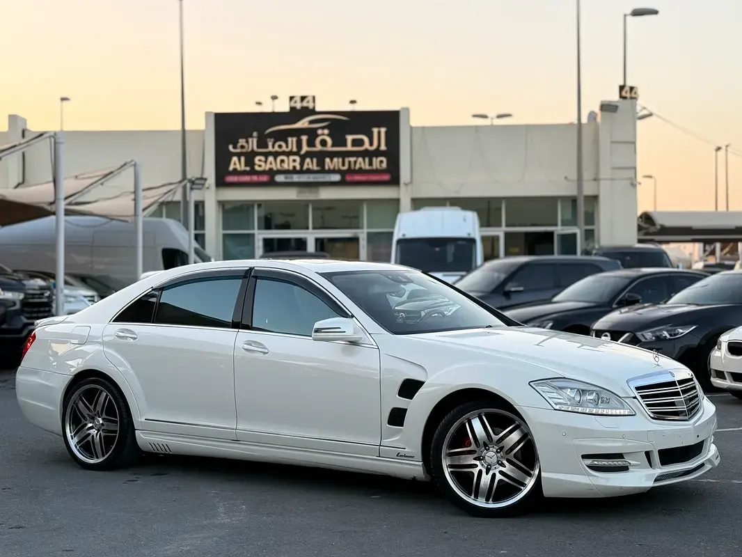 مرسيدس بنز S Class 2009 5.5L