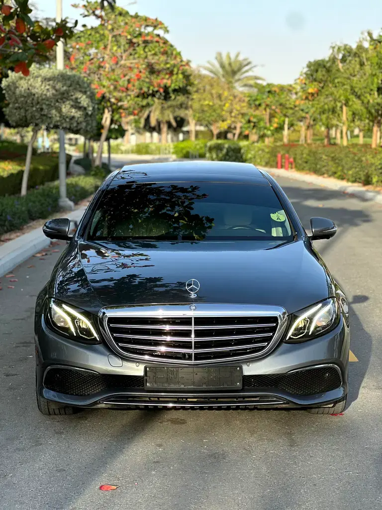 مرسيدس بنز E Class 2017 2L