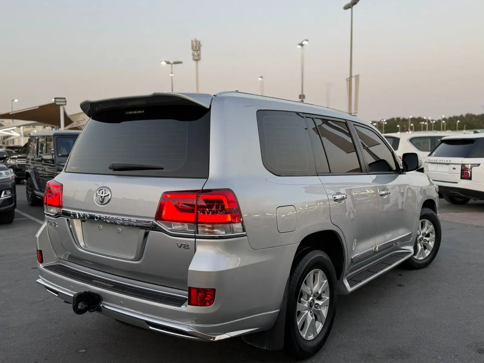 Toyota Land Cruiser 2018 undefinedL