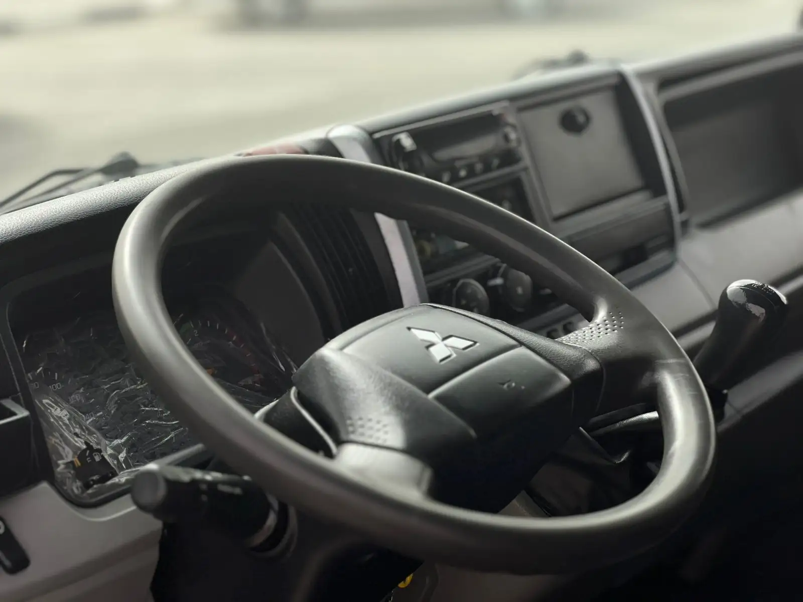 Mitsubishi Canter 2020