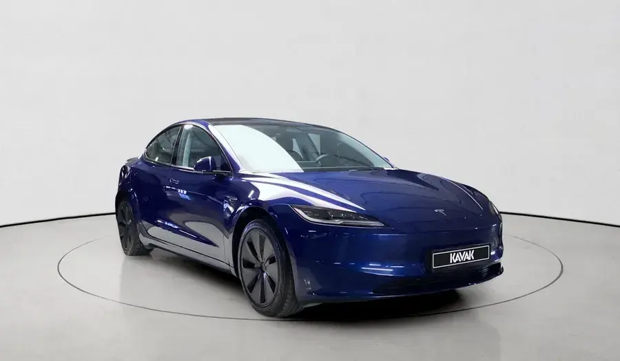 Tesla Model 3 2024 undefinedL