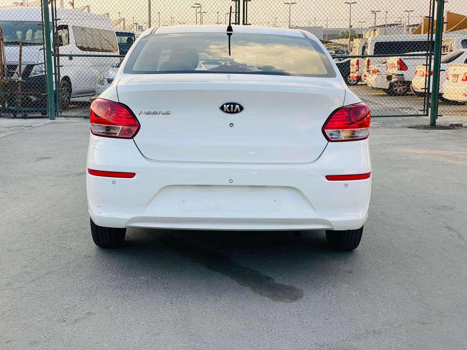 Kia Pegas 2021 1.4L