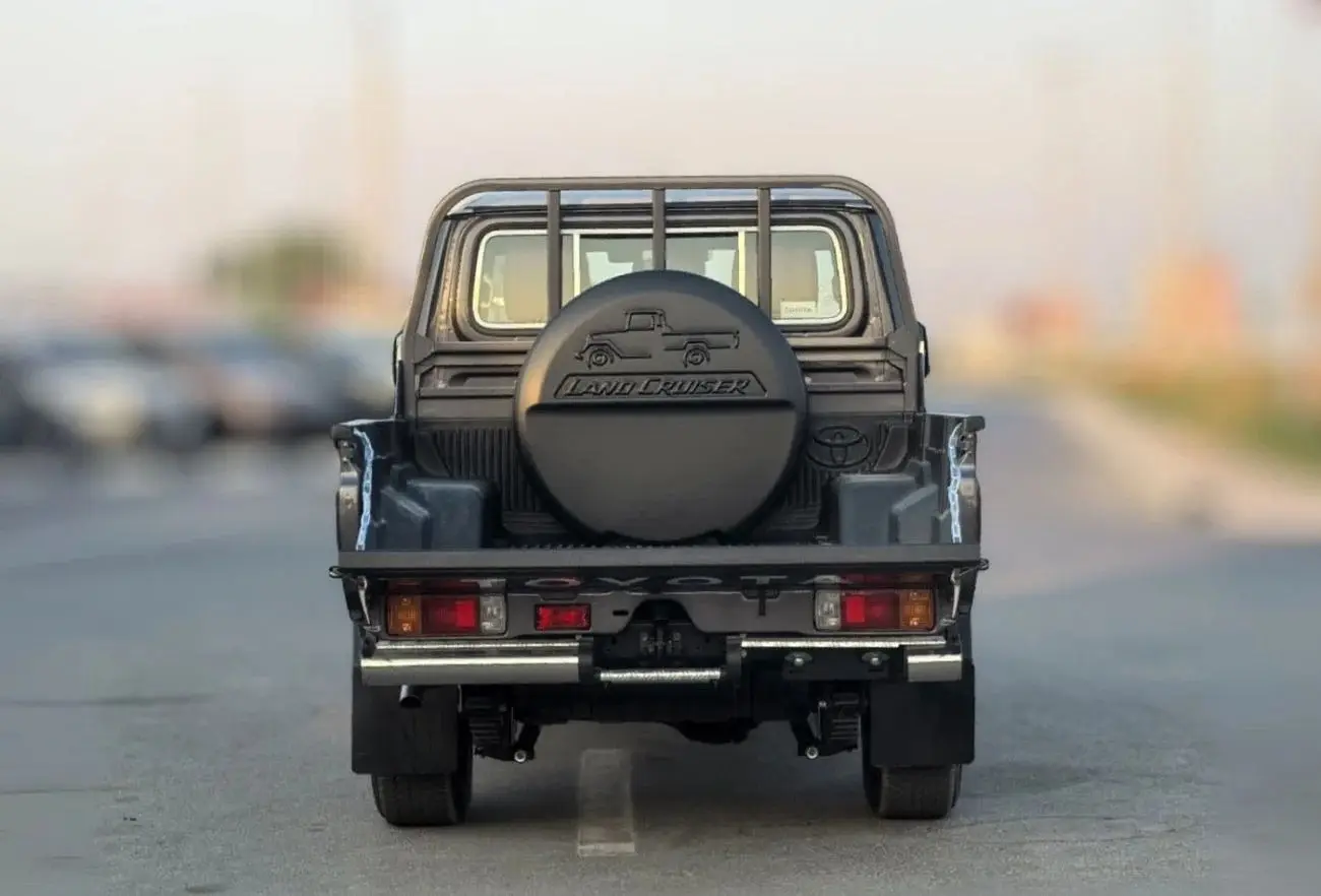 Toyota Land Cruiser Pick Up 2025 2.8L