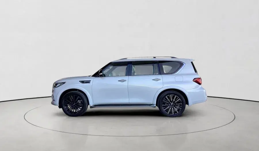 Infiniti QX80 2024