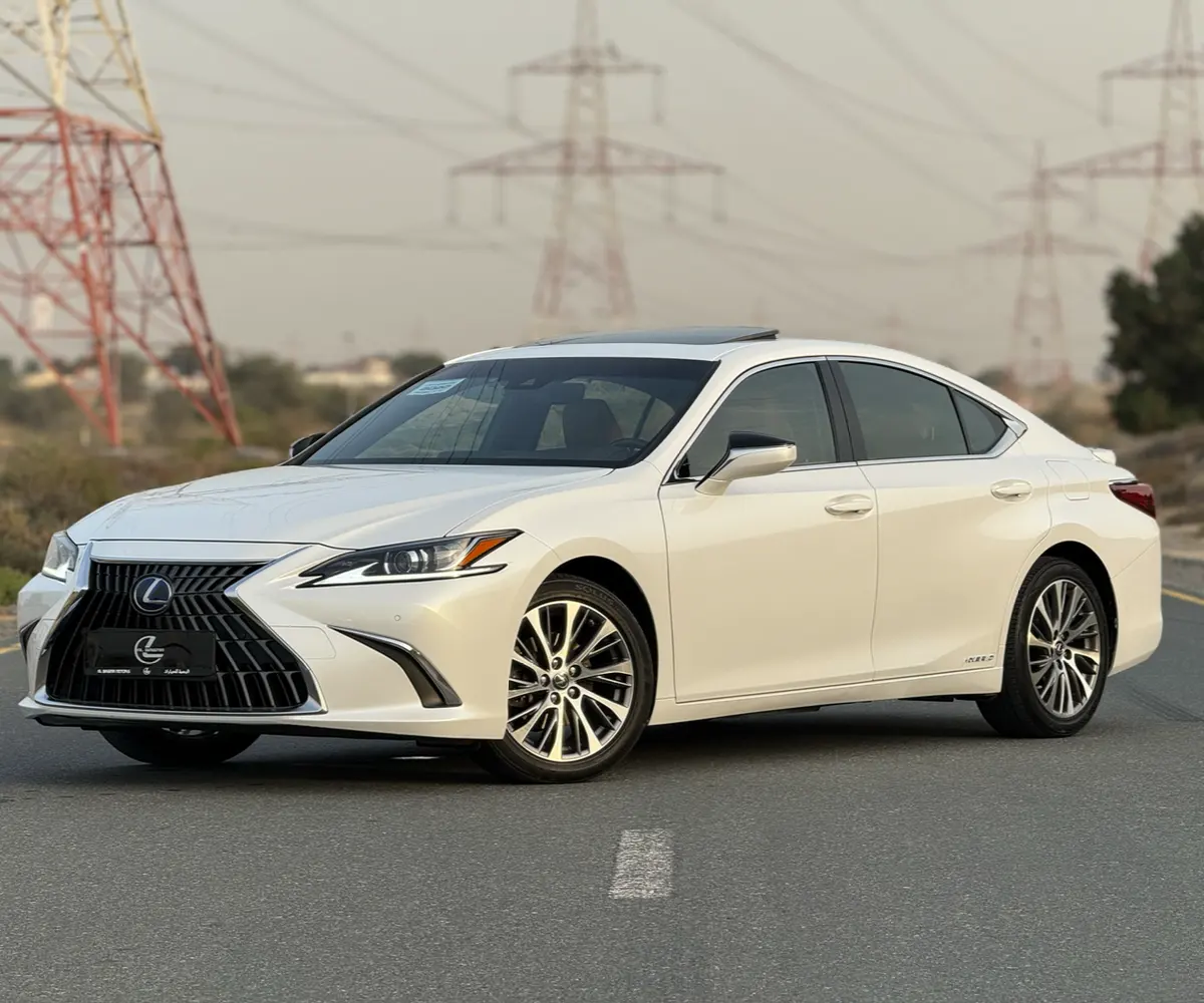 Lexus ES 2020