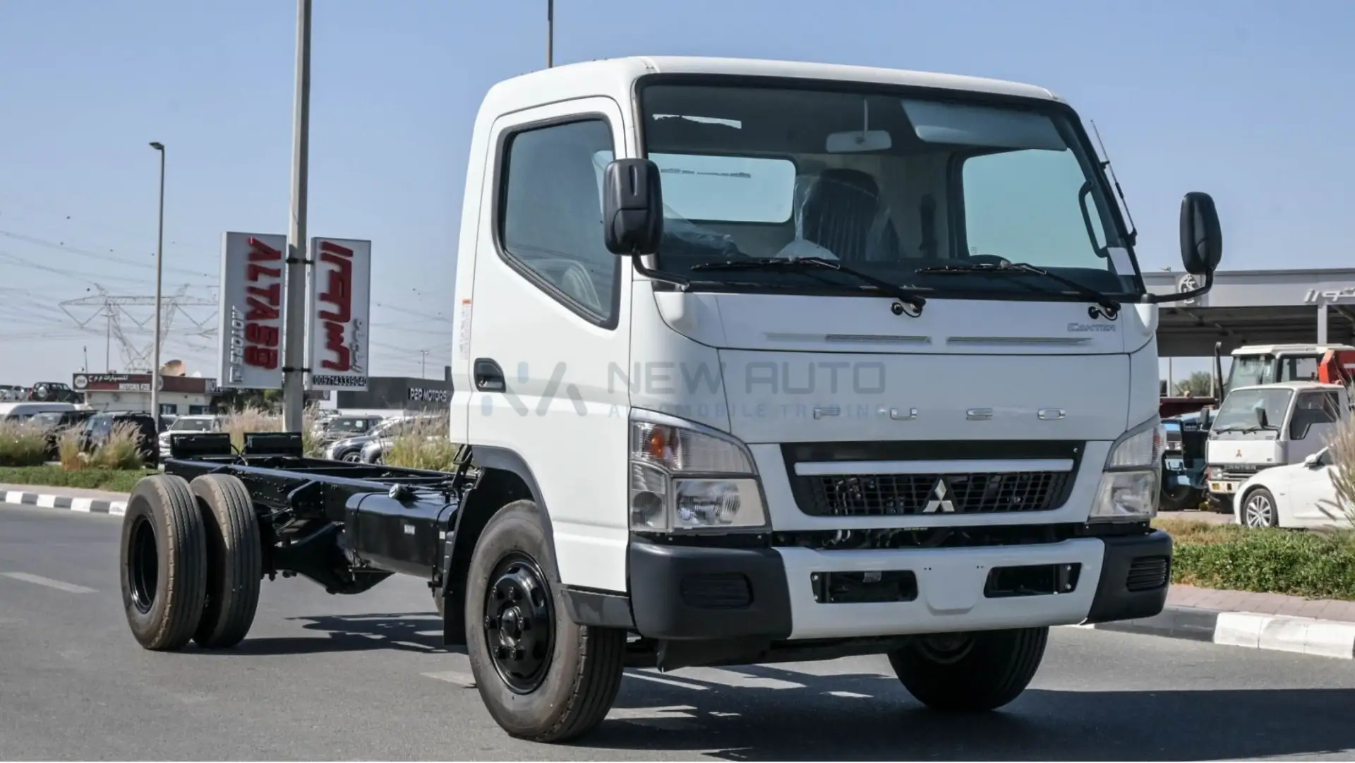 Mitsubishi Canter 2025
