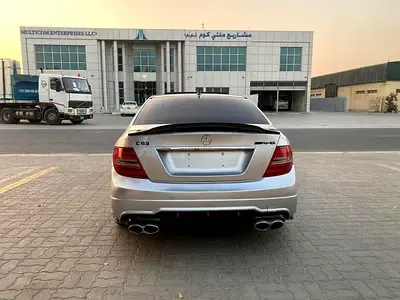 Mercedes Benz C Class AMG 2009 6.2L