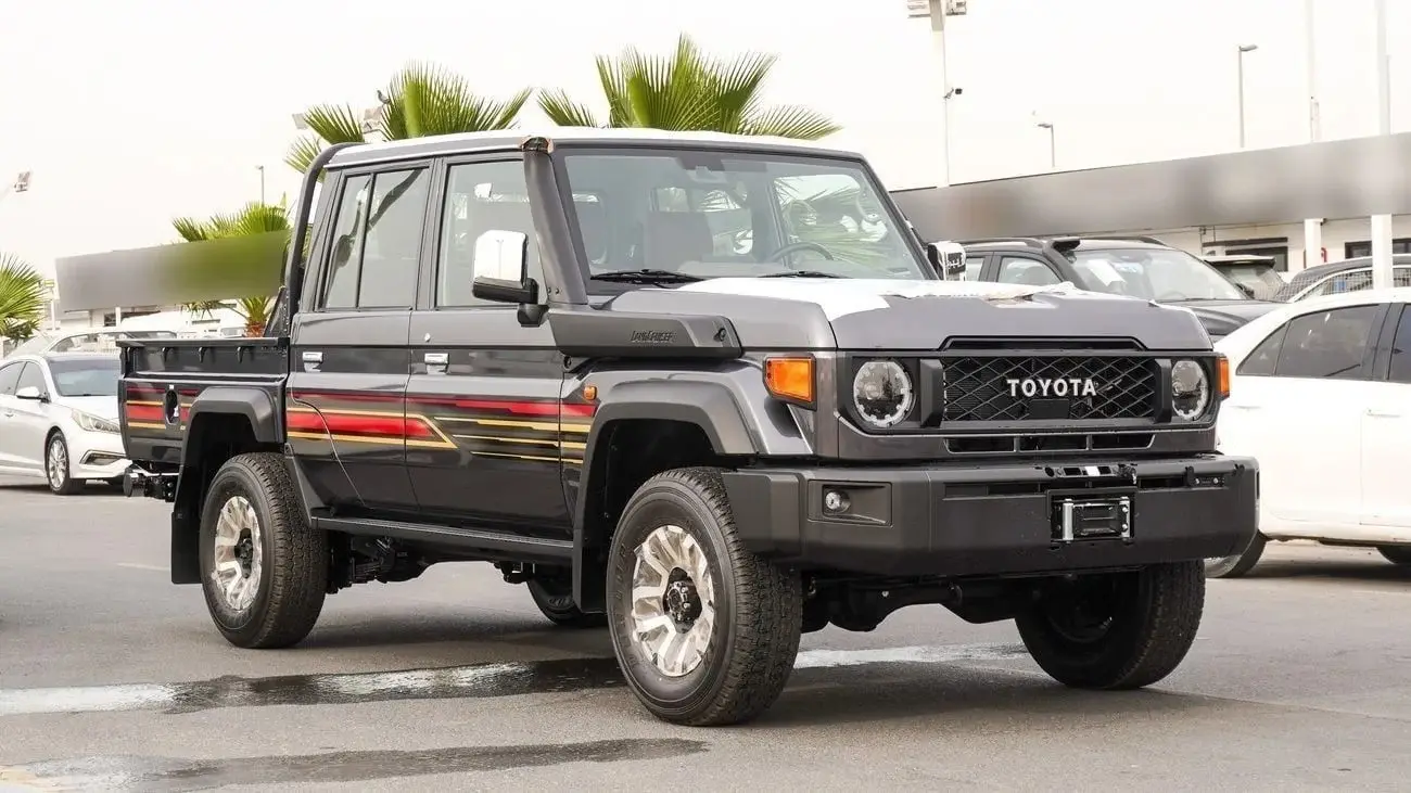 Toyota Land Cruiser Pick Up 2025 4L