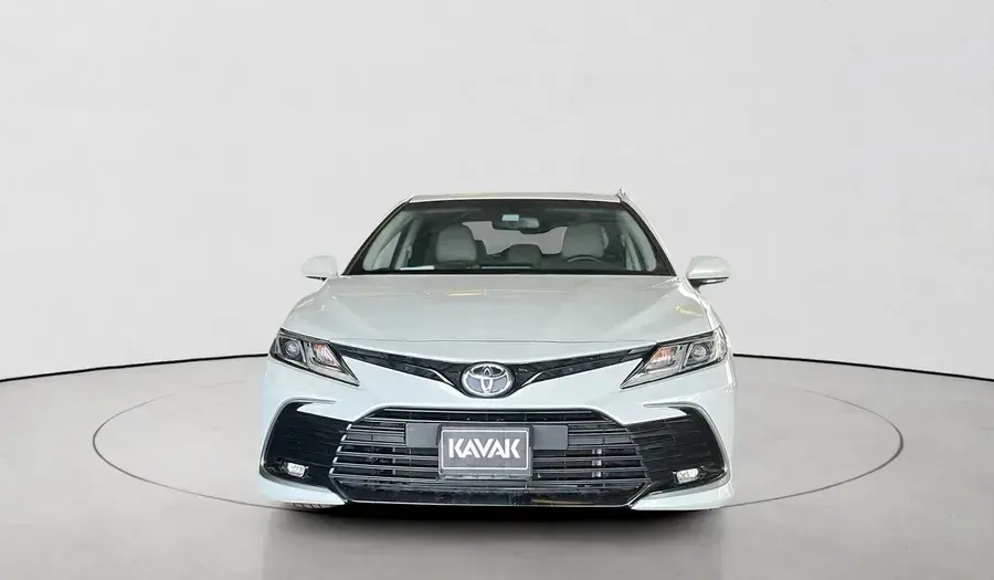 Toyota Camry 2024
