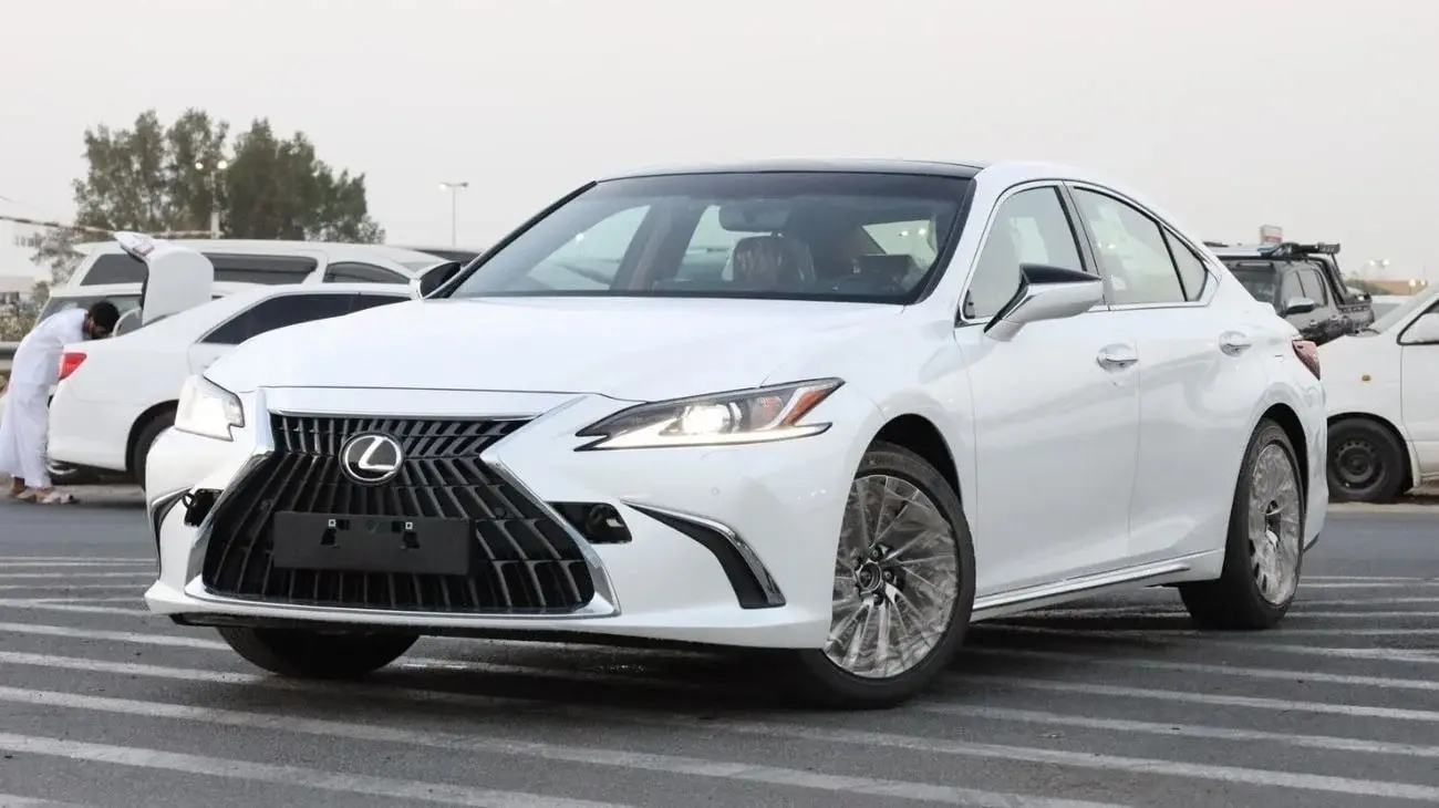 Lexus ES 2025 3.5L