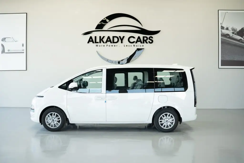 هيونداي ستاريا 2026 2.2L