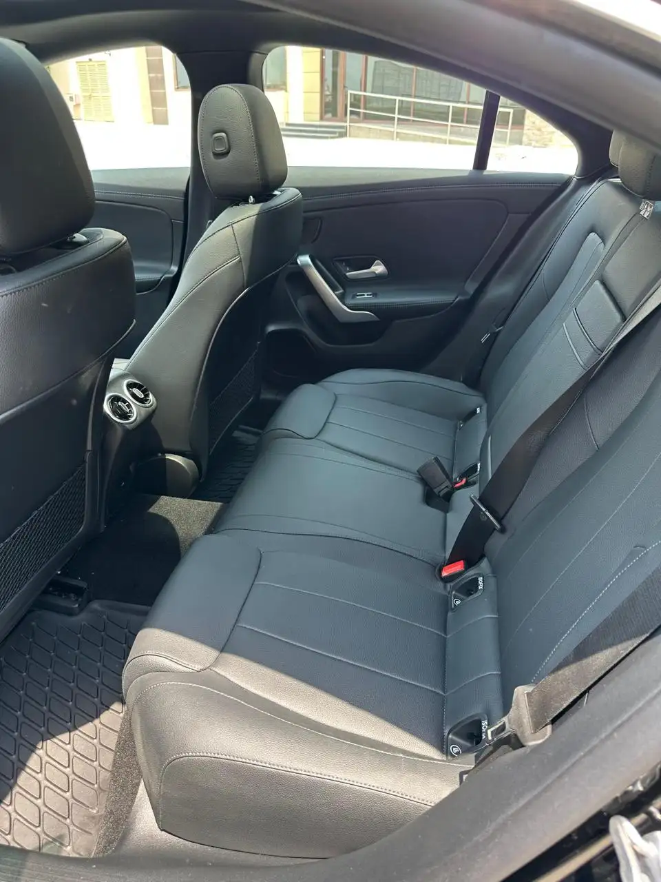 Mercedes Benz CLA Class 2025