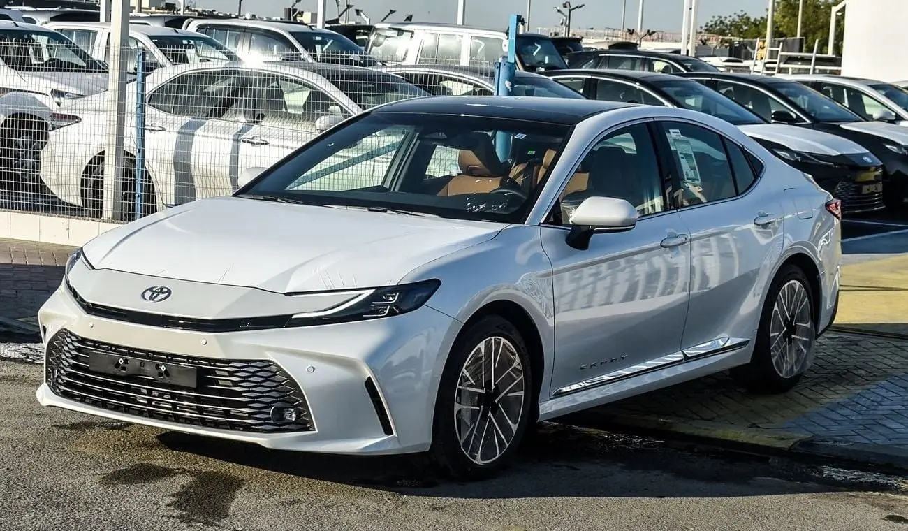 تويوتا كامري 2025 2.5L