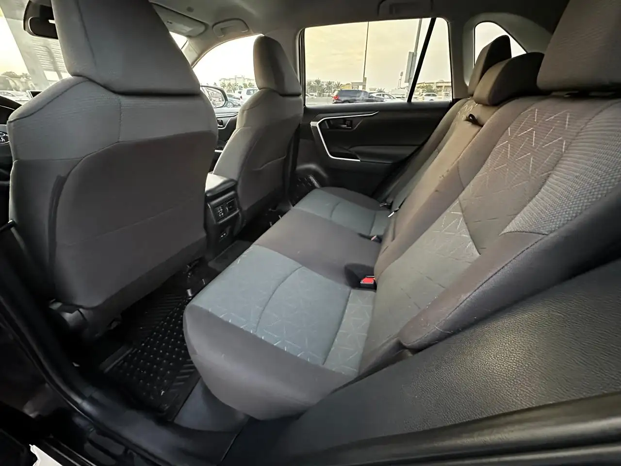 تويوتا راف ٤ 2024