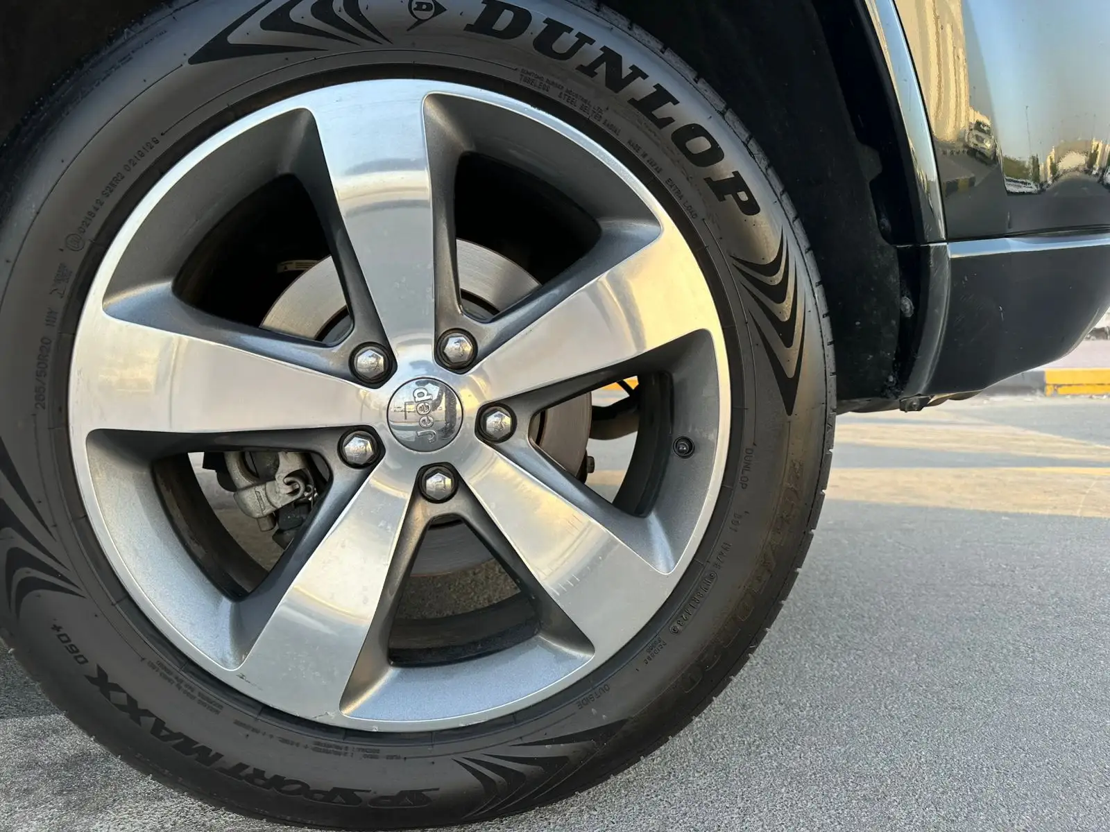 جيب جراند شيروكي جراند شيروكي 4xe 2014 5700L