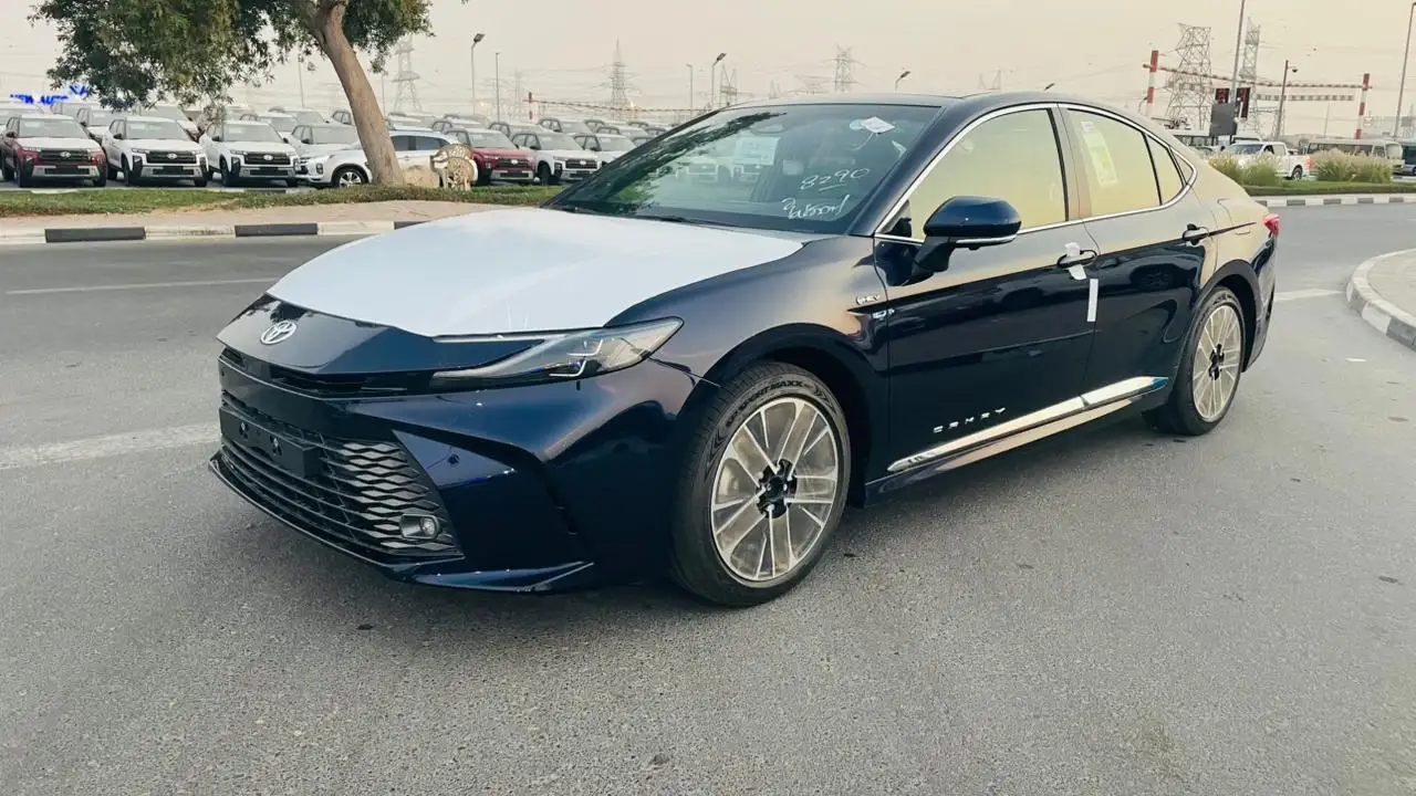 تويوتا كامري 2025