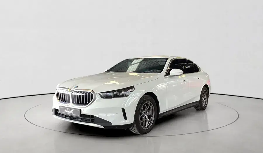 BMW 5 Series 2025